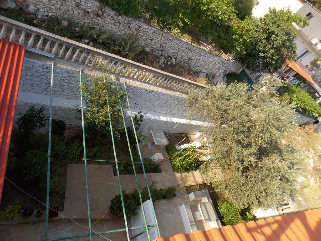 Guest House Vila Bega Sarandë Buitenkant foto