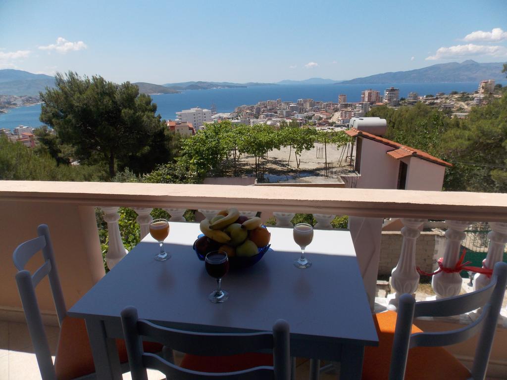 Guest House Vila Bega Sarandë Buitenkant foto