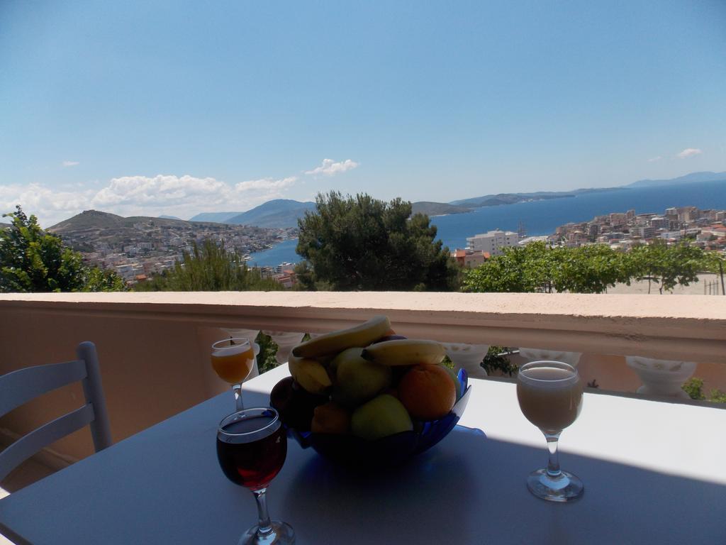 Guest House Vila Bega Sarandë Buitenkant foto