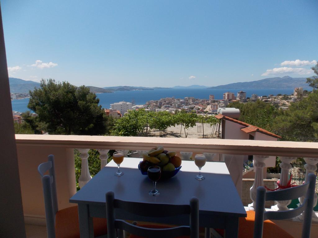 Guest House Vila Bega Sarandë Buitenkant foto
